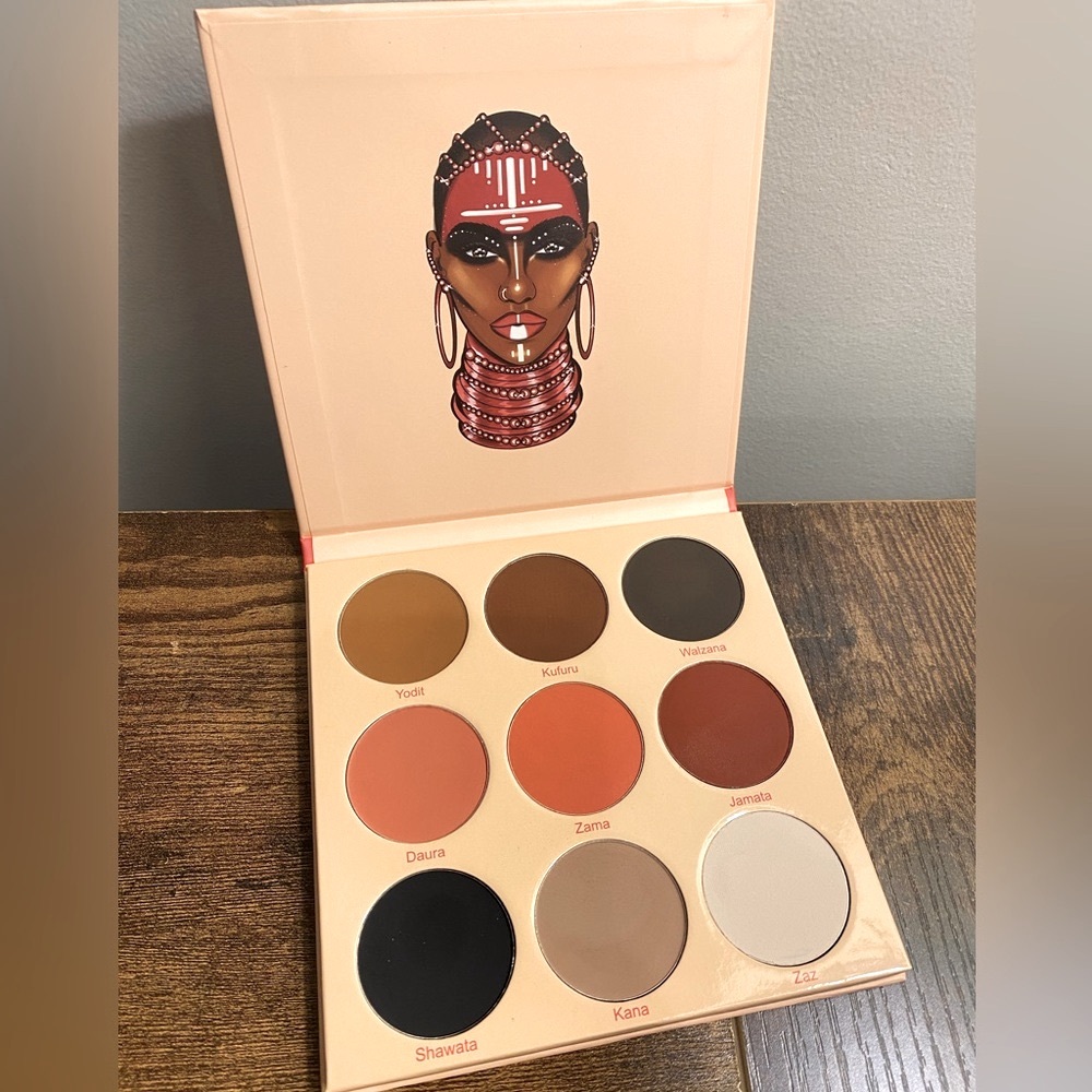 Juvia's Place Warrior 2 Eyeshadow Palette